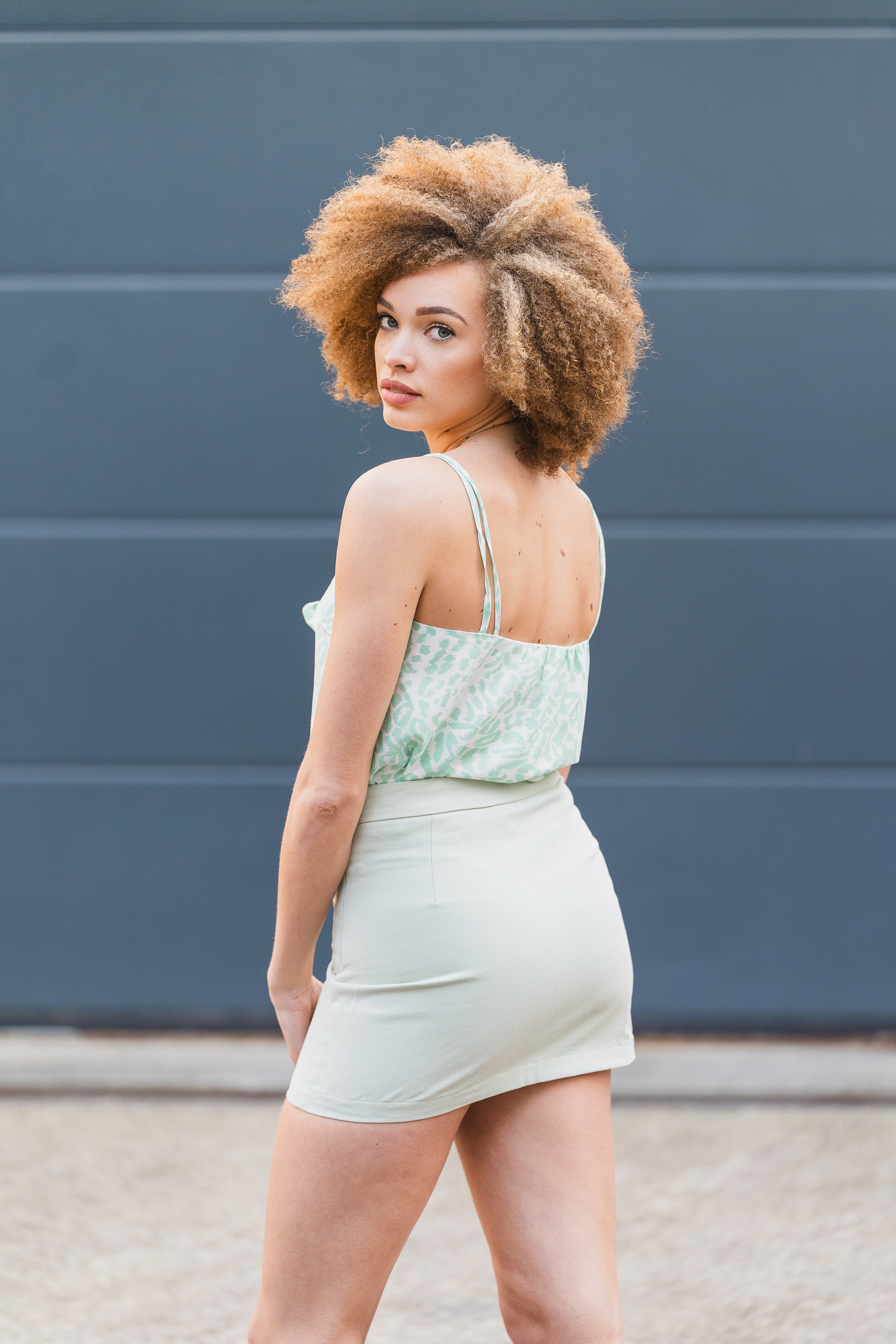 Top Alexine